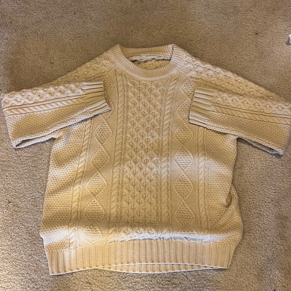 large cream color Mens Aran knit fisherman’s sweater. Knives out sweater